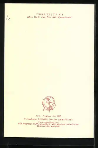 AK Schauspieler Hansjörg Felmy, ernst blickend