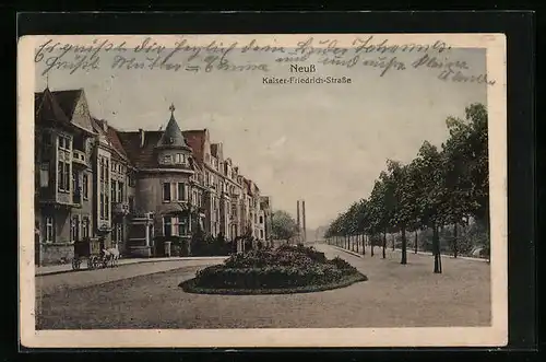 AK Neuss, Kaiser-Friedrich-Strasse mit Kutsche