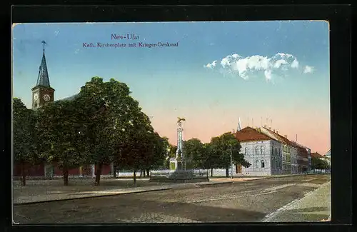 AK Neu-Ulm, Kath. Kirchenplatz mit Krieger-Denkmal
