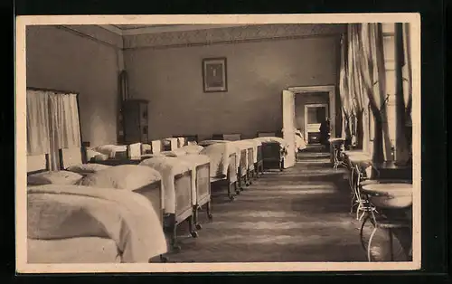 AK München-Bogenhausen, Max-Joseph-Stift, Schlafsaal, Mühlbaurstrasse 15