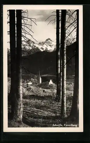 AK Schnifis, Blick zum Ort vom Wald aus