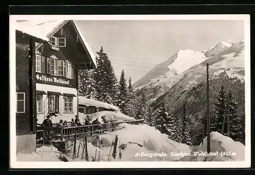 AK St. Anton, Arlbergstrasse mit Gasthaus Waldhäusl