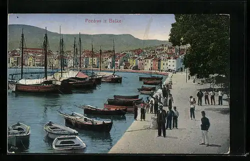 AK Baska, Hafenpartie mit Booten