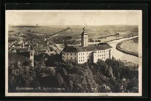 AK Gundelsheim a. N., Panorama mit Schloss Hornegg