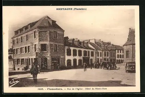 AK Plomodiern, Rue de l`Eglise, Hotel du Ménez-Hom