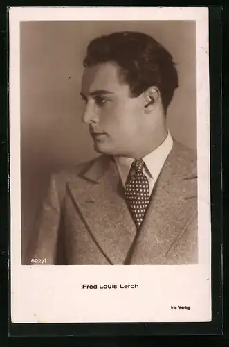 AK Schauspieler Fred Louis Lerch zeigt sein Profil