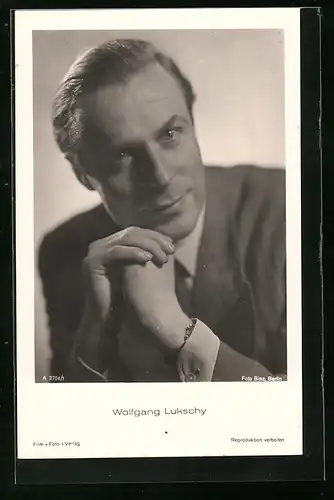 AK Schauspieler Wolfgang Lukschy lächelt in die Kamera