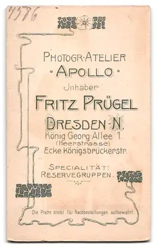 Fotografie Apollo, Dresden, Soldat in Uniform Sächsischer Jäger, Uniform Schützen-Füsilier-Rgt. 108 Prinz Georg