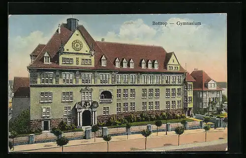 AK Bottrop, Strassenfront des Gymnasiums