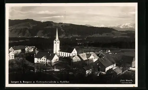 AK Langen bei Bregenz, Ortsansicht mit Gottesackerwände und Hochifen