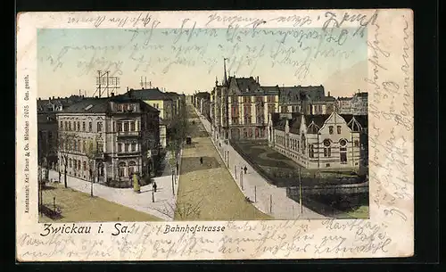 Goldfenster-AK Zwickau i. Sa., Bahnhofstrasse, Gebäude mit leuchtenden Fenstern