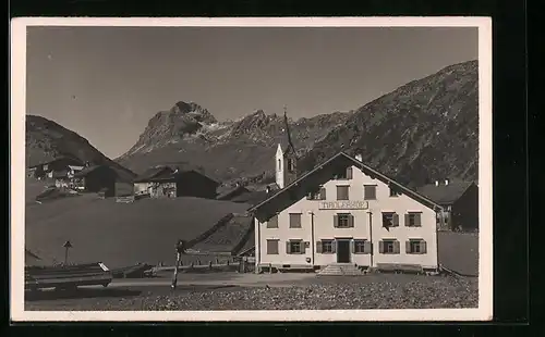 AK Warth, Gasthaus Tirolerhof mit Widderstein