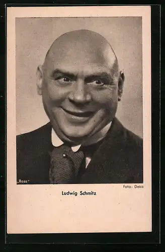 AK Schauspieler Ludwig Schmitz lacht im Anzug