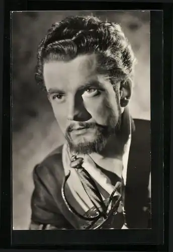 AK Schauspieler Hans Rüdiger Renn spielt seine Rolle