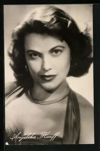 AK Schauspielerin Angelika Hauff in Figaros Hochzeit