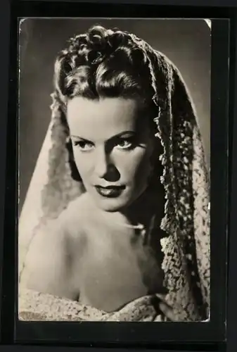 AK Schauspielerin Angelika Hauff in Figaros Hochzeit