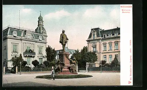 AK Wiesbaden, am Bismarckdenkmal