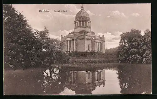 AK Dessau, Mausoleum, Wasserseite