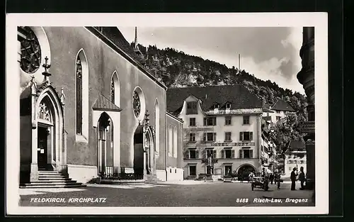 AK Feldkirch, Kirchplatz mit Hotel Post