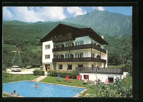 AK Algund bei Meran, Pension Rötelspitz mit Swimming Pool