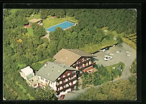 AK Algund bei Meran, Pension Schönblick mit Swimming Pool aus der Vogelschau