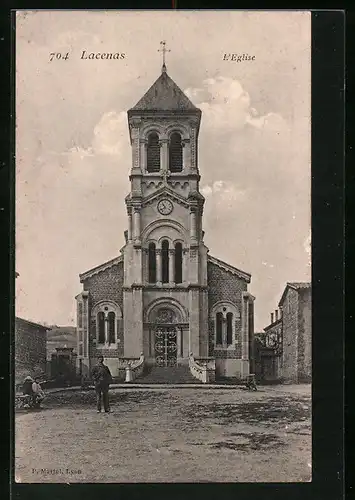 AK Lacenas, L`Eglise