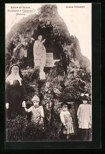 AK Chasselay, Soeurs de Nevers Montluzin, Grotte St-Joseph