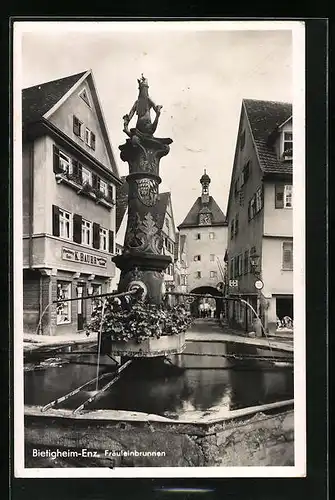 AK Bietigheim-Enz, Geschäft von K. Bauer und Fräuleinbrunnen