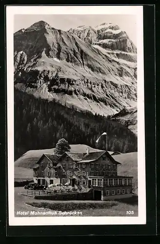 AK Schröcken, Hotel Mohnenfluh mit Bergpanorama
