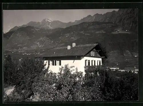 AK Forst bei Meran, Gasthaus Moserhof mit Panorama der Südtiroler Alpen