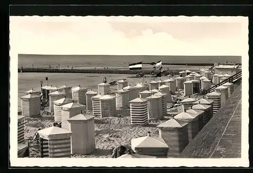 AK Borkum, Strand mit Umkleidekabinen