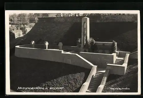 AK Wolfurt, Kriegerdenkmal von oben gesehen