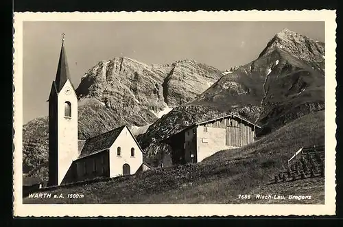 AK Warth, Teilansicht mit Kirche und Bergkette