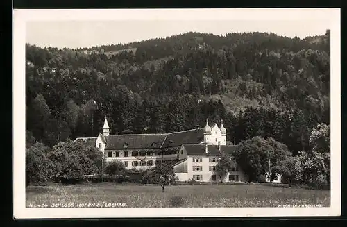 AK Lochau, Schloss Hofen von einem Feld gesehen