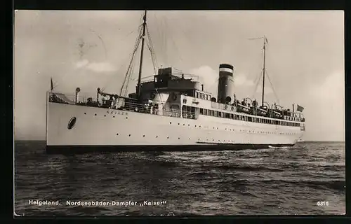 AK Nordseebäder-Dampfer Kaiser vor der Küste Helgolands