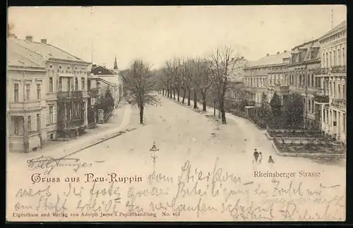 AK Neu-Ruppin, Partie in der Rheinsberger Strasse mit Blick auf Kirchturm