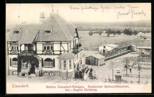AK Clausdorf, Restaurant Bahnschlösschen und Station Clausdorf-Rehagen aus der Vogelschau