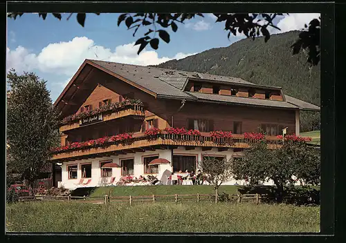 AK Niederrasen, Hotel Alpenhof im Sommer