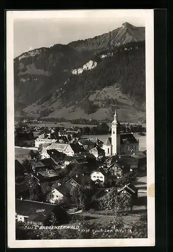 AK Bezau i. Bregenzerwald, Ortsansicht gegen das Gebirge