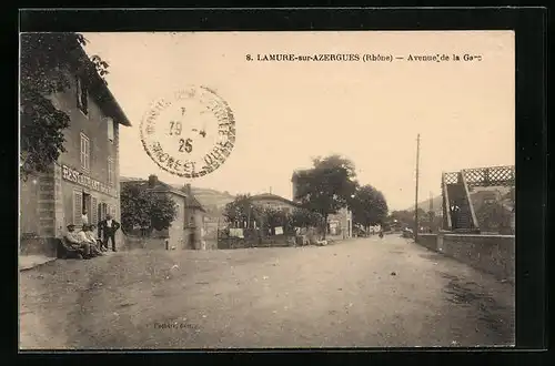 AK Lamure-sur-Azergues, Avenue de la Gare