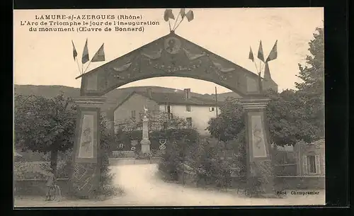 AK Lamure-sur-Azergues, L`Arc de Triomphe le jour de l`Inauguration du monument