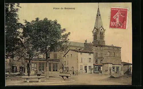 AK Bessenay, La Place