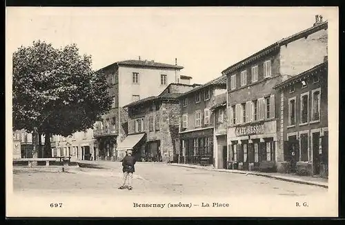 AK Bessenay, La Place