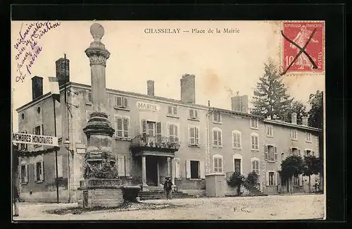 AK Chasselay, Place de la Mairie