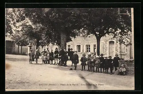 AK Salles, Place de la Mairie