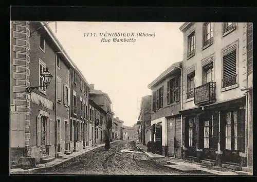 AK Vénissieux, Rue Gambetta