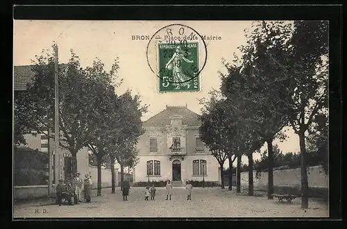 AK Bron, Place de la Mairie