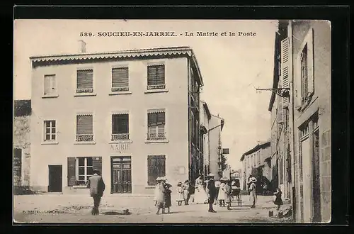 AK Soucieu-En-Jarrez, La Mairie et la Poste