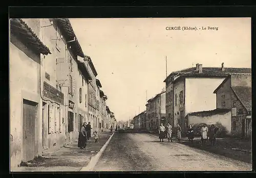 AK Cercié, Le Bourg