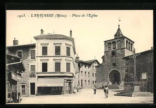 AK Larajasse, Place de l`Eglise